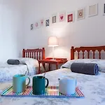 Borgo Adige By Whale Homes アパート *