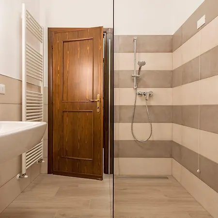 Borgo Adige By Whale Homes *